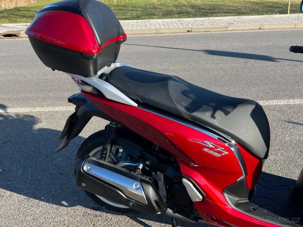 Honda SH 300 i ABS - 13