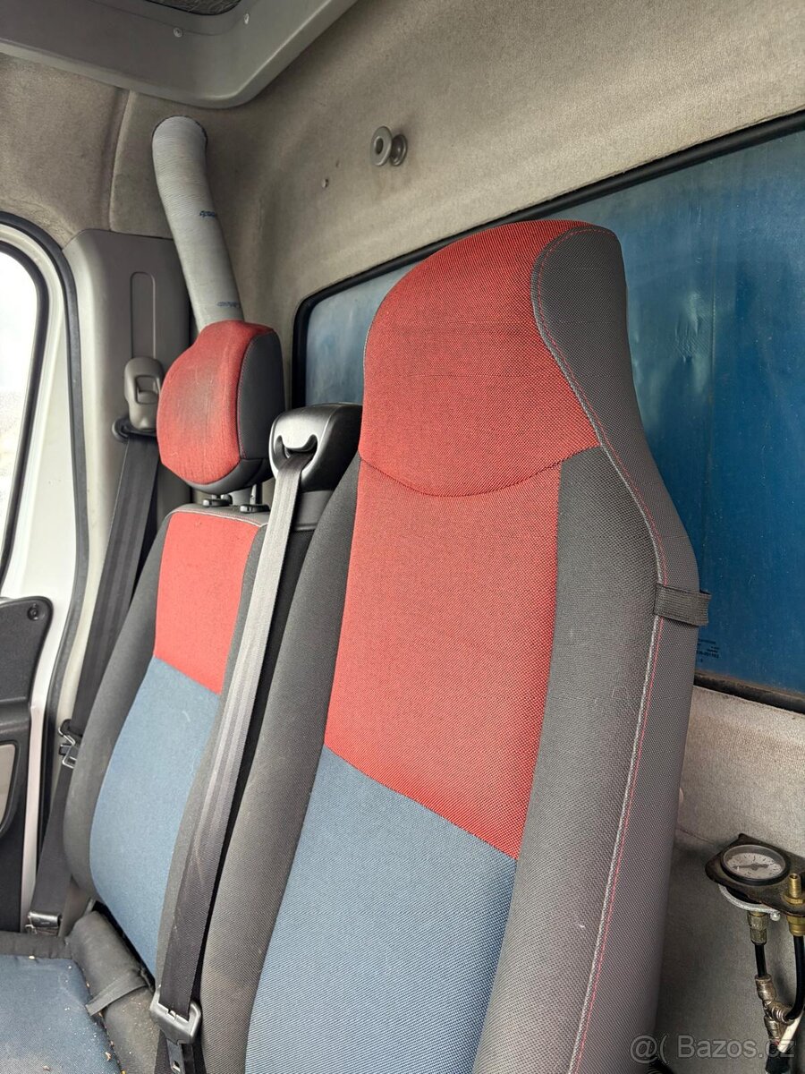 Renault Master 2014–plachta se spaním,klima,multifu.volant - 13