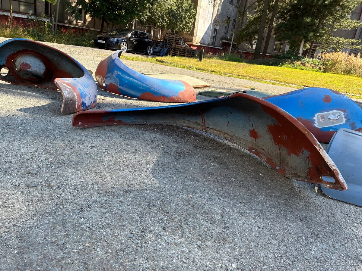 VW Brouk plecharina, blatníky, nárazníky - 13