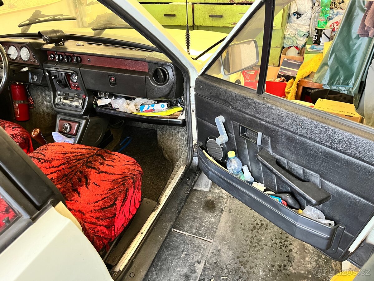 Škoda 120LS 1989 - 13