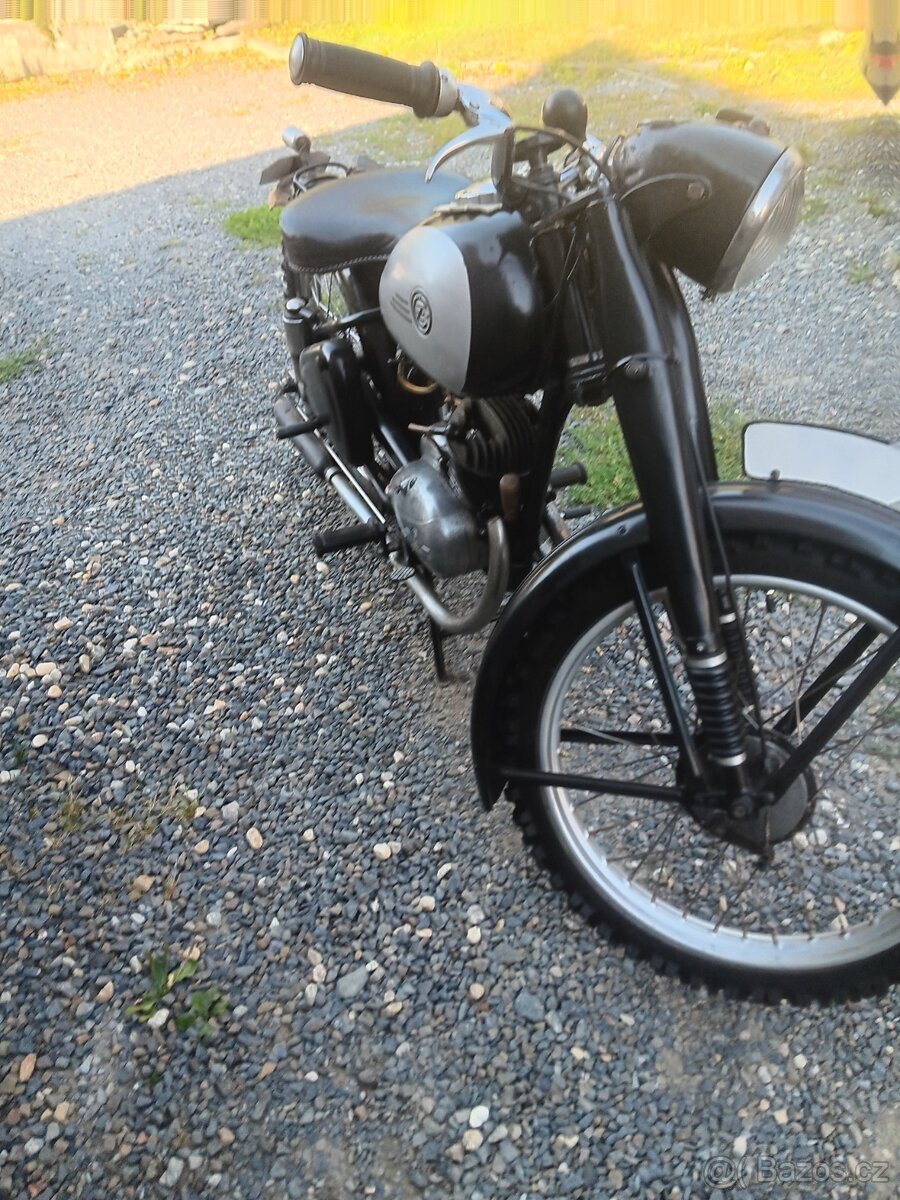 ČZ 150C - 13