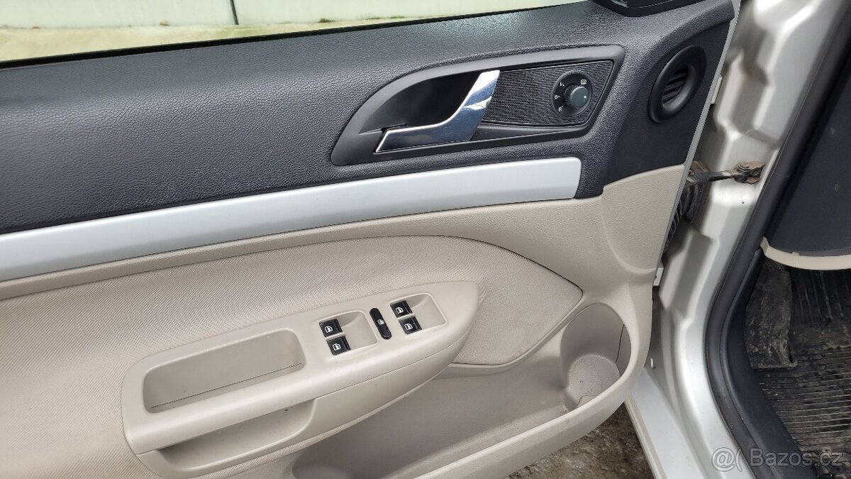 Prodám Škoda Octavia combi II 2.0TDI - 13