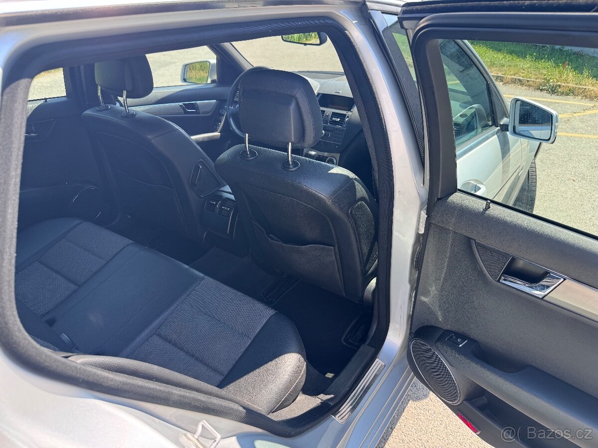 mercedes benz- c204 - 13