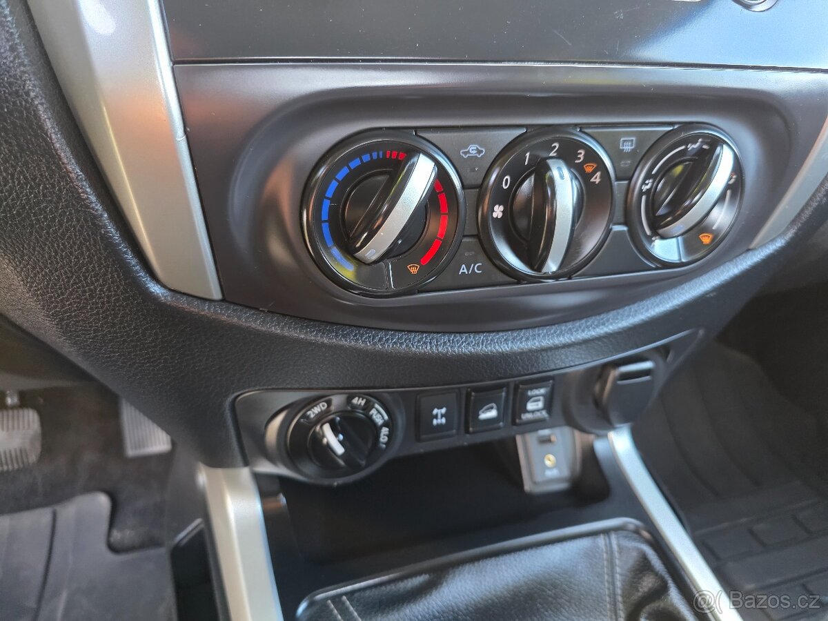 NISSAN NAVARA 2.3DCI 120KW 4X4 1.MAJITEL DPH - 13