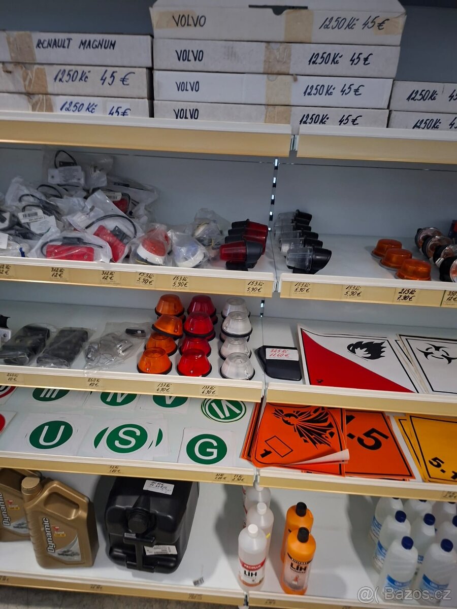 Prodám náhradní díly + autodoplňky pro kamiony. - 13