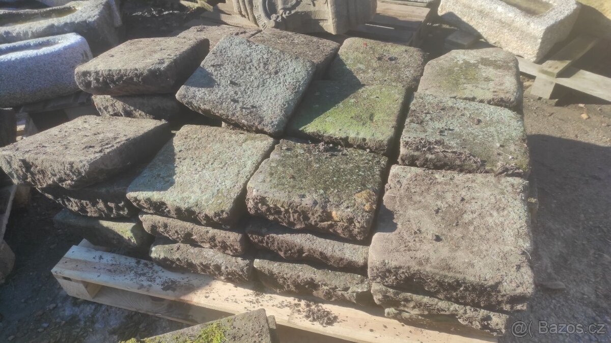Stará kamenná dlažba, pískovcová dlažba, zápražáky, 40 m2 - 13
