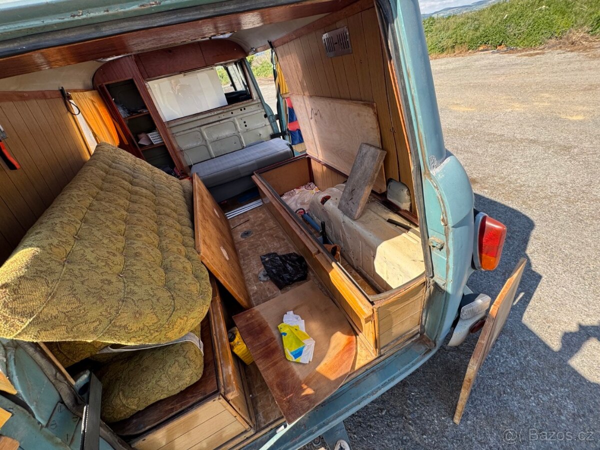 Barkas B1000, 1963 – prvotyp, obytná vestavba - 13
