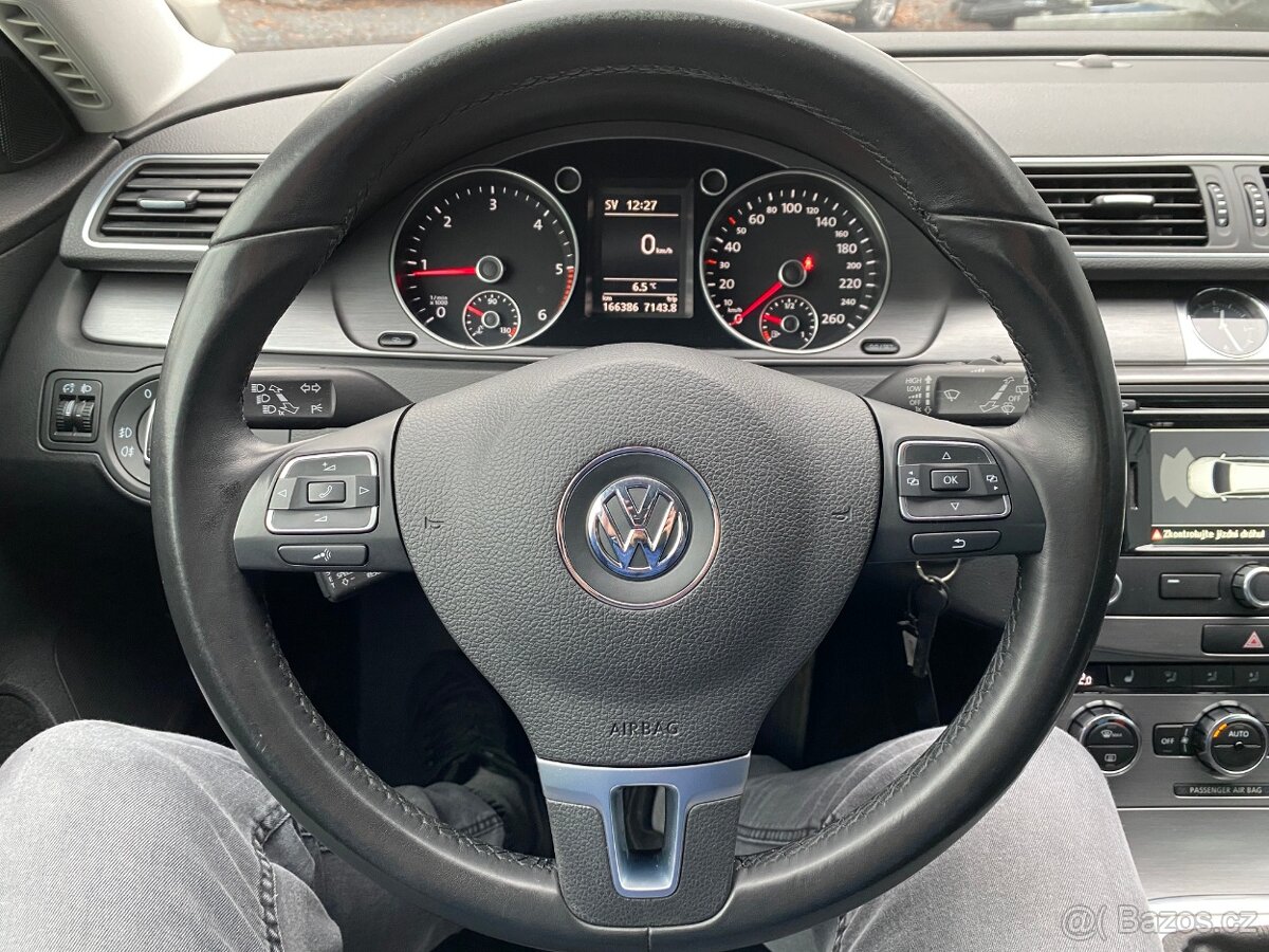 Volkswagen Passat Variant, 2.0 TDI 103kW - NAVI- PDC- ALU - 13