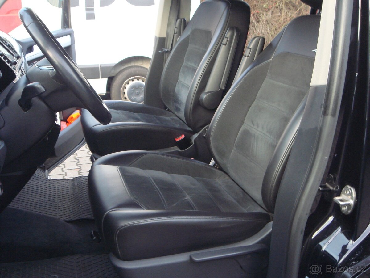 VW Multivan T6 2.0tdi 150kw DSG Highline 7 míst 2016 - 13