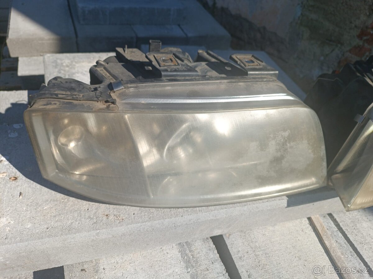 Audi A6 C5 - 4.2 V8 - světla - 13