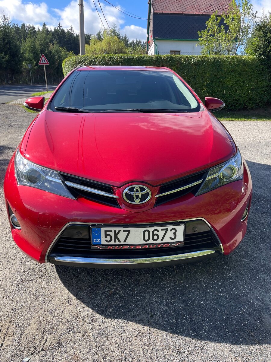 Toyota Auris 1.6 89000km - 13