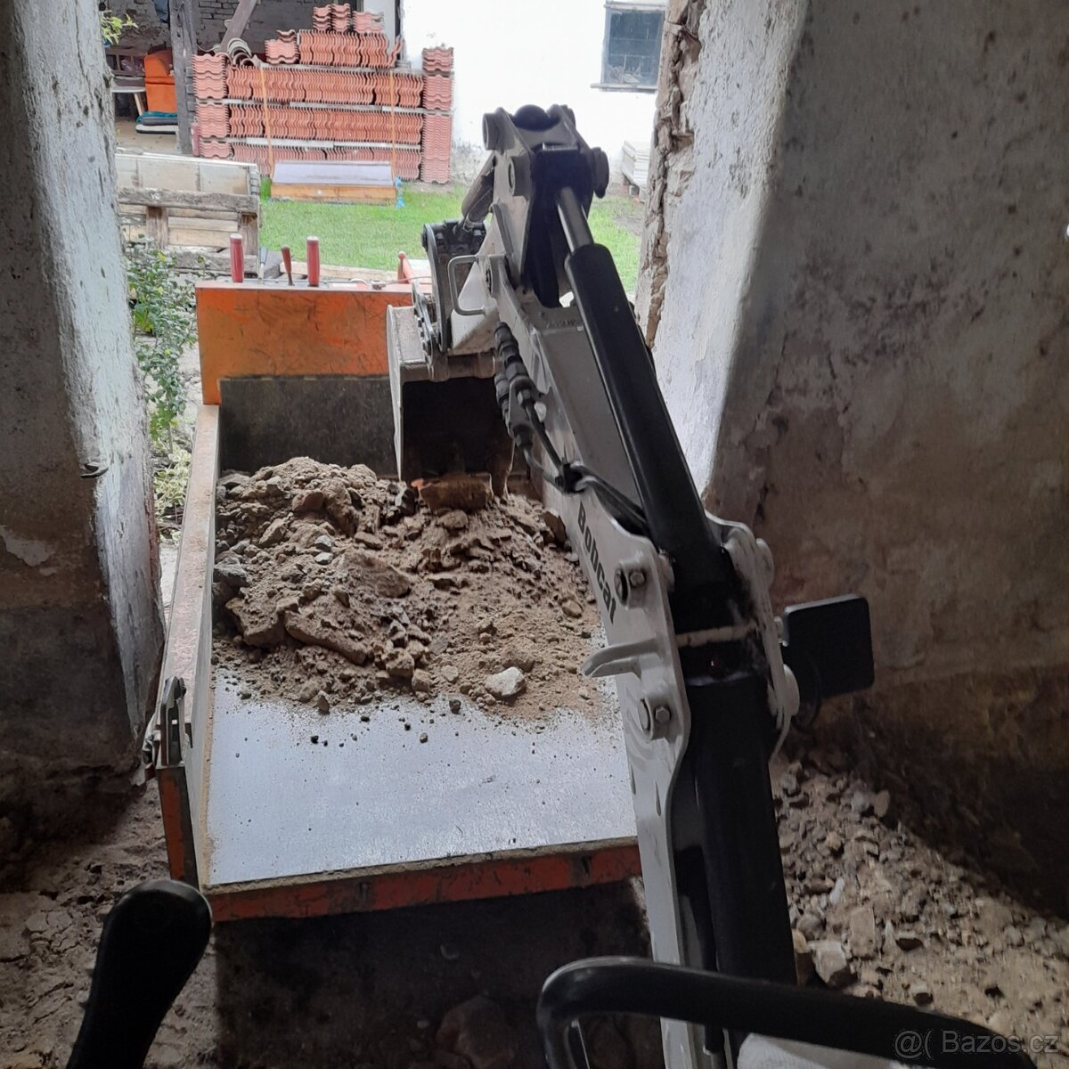 Minibagr,pásový dumper - 13