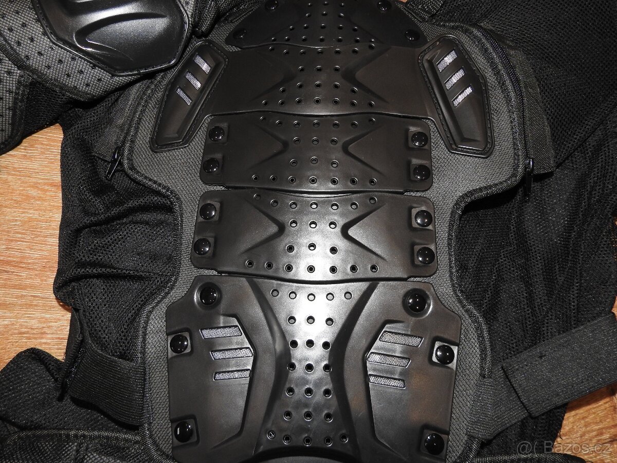 Chráničovové brnění,krunýř,Nový - 13