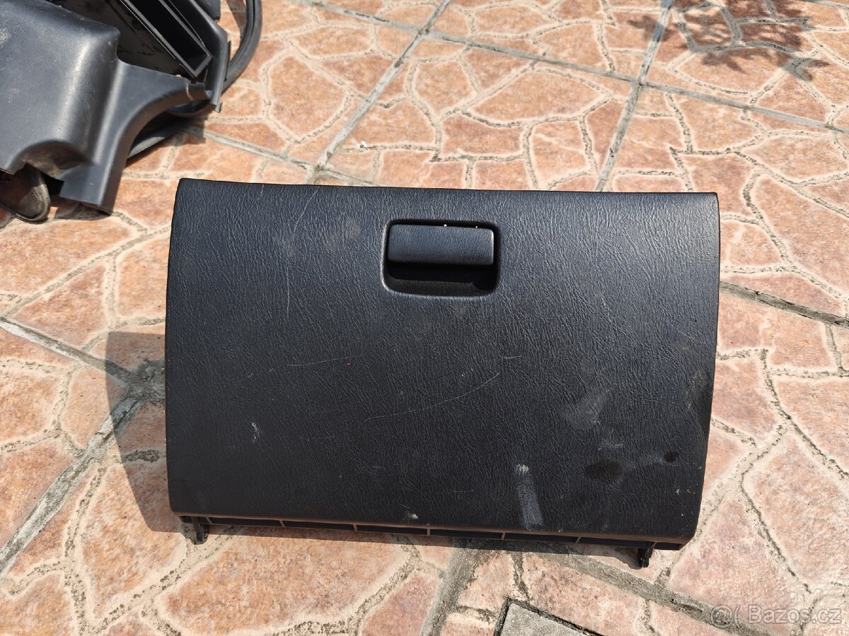 Díly nissan almera n15 - 13