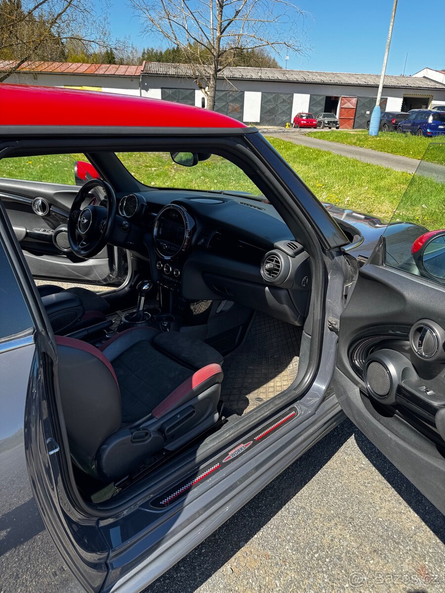 MINI JOHN COOPER WORKS - 13