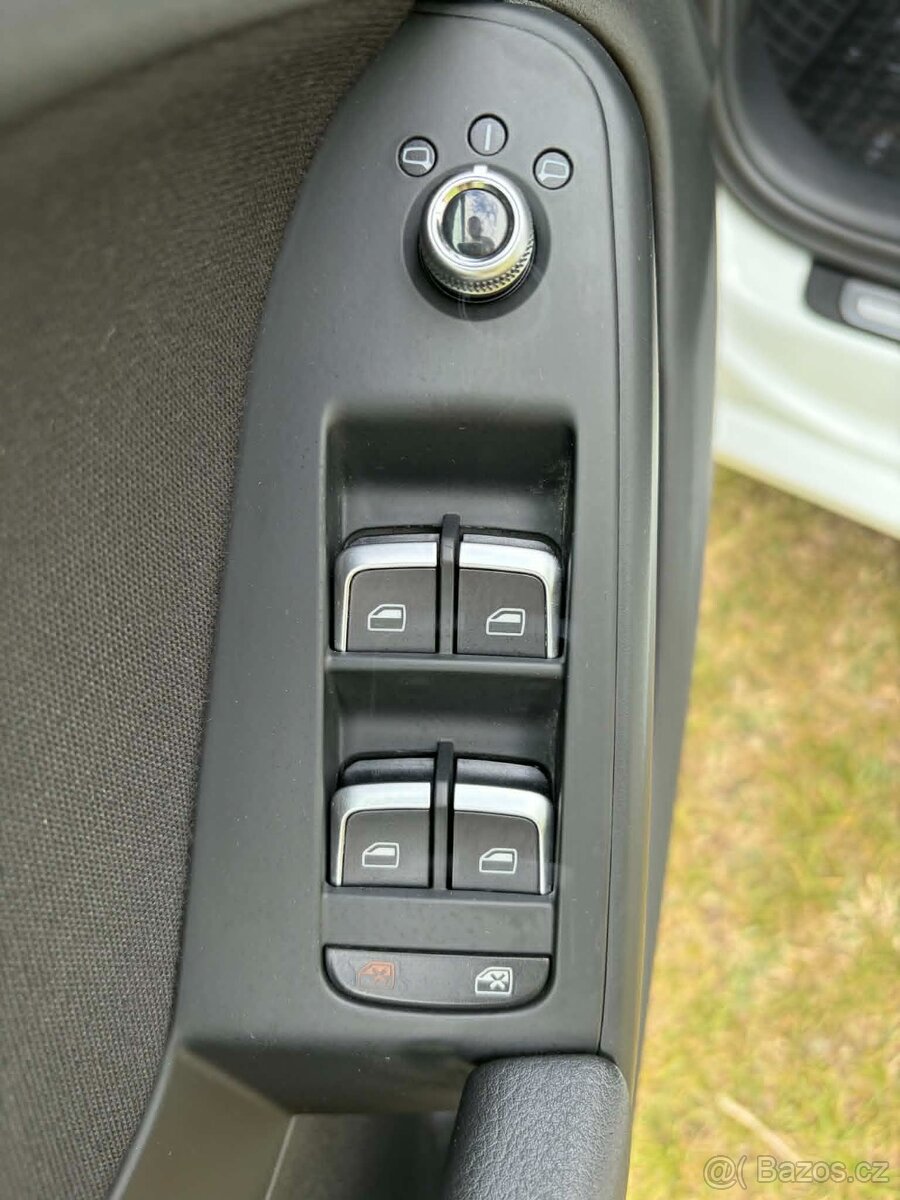 Audi A4 Avant 2.0 TDI - 13