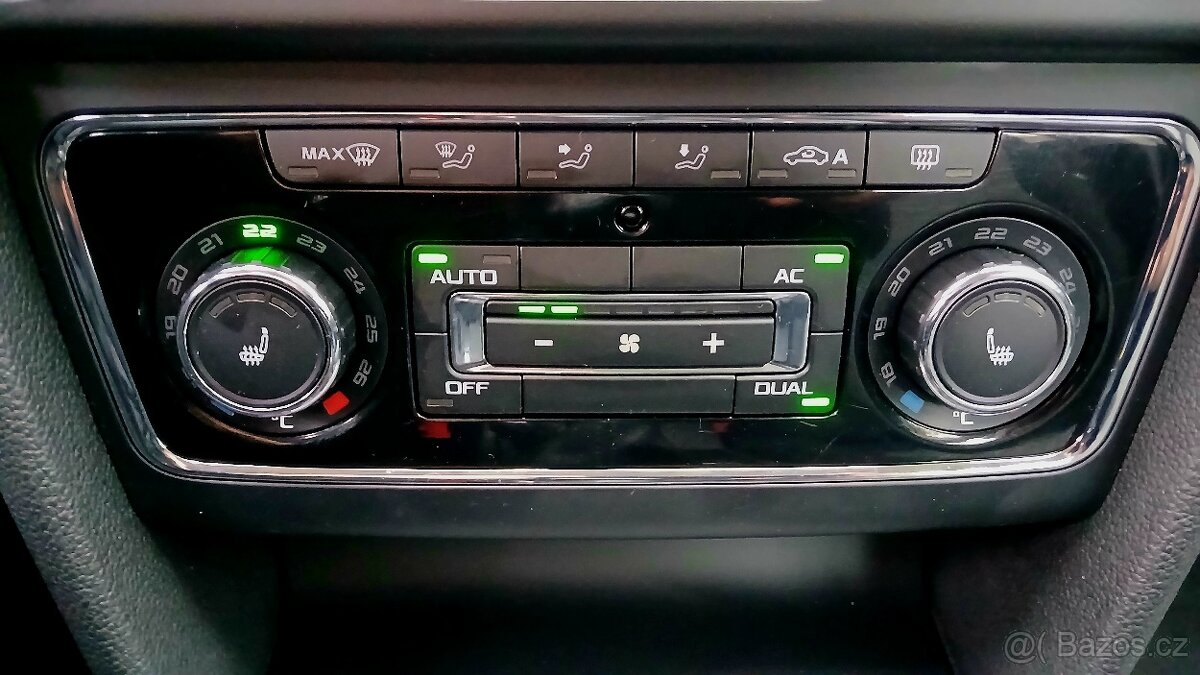 Superb Combi 2.0 tdi 110 000 Km - 13