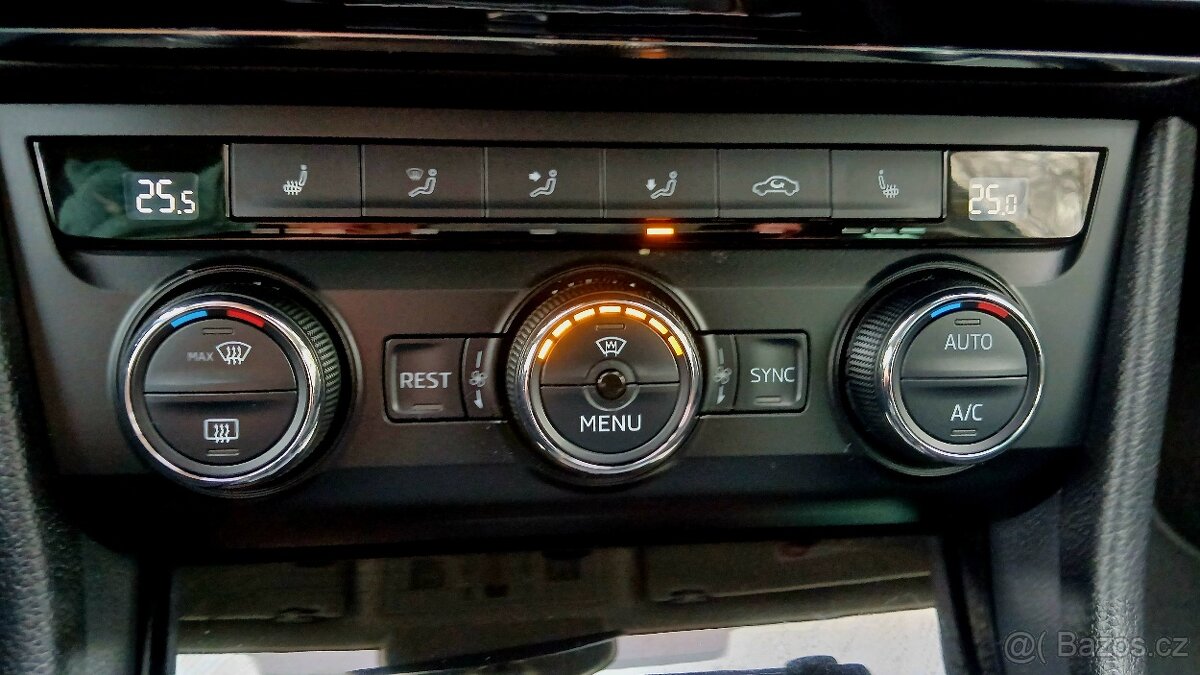 Superb Combi III, 2.0 Tdi STYLE. - 13