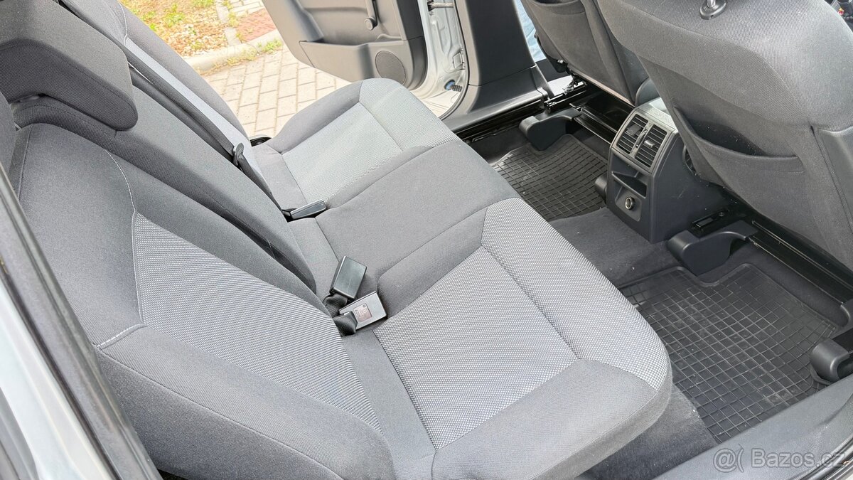 Opel Zafira A 1.8 16V benzín - 13