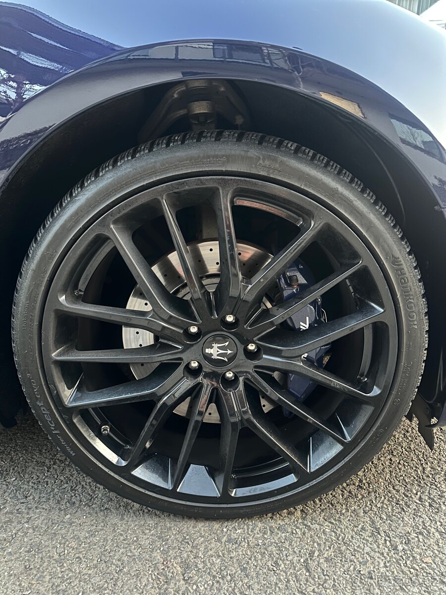 Maserati Ghibli - 13