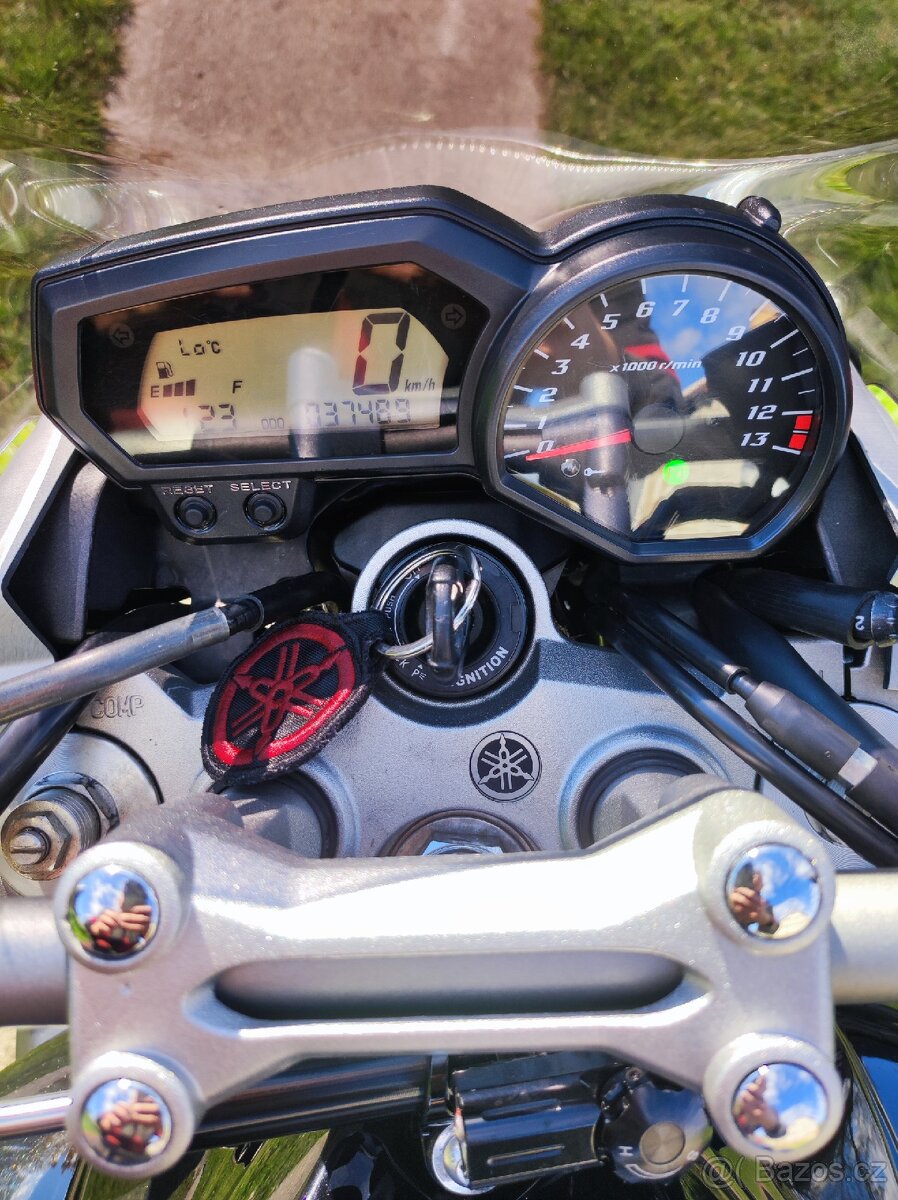 Yamaha Fz1 - 13