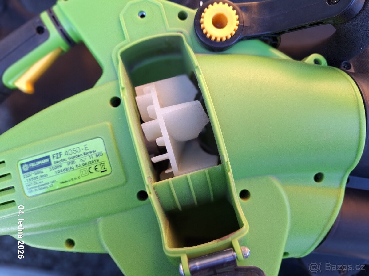 Zahradní vysavač / fukar - 13