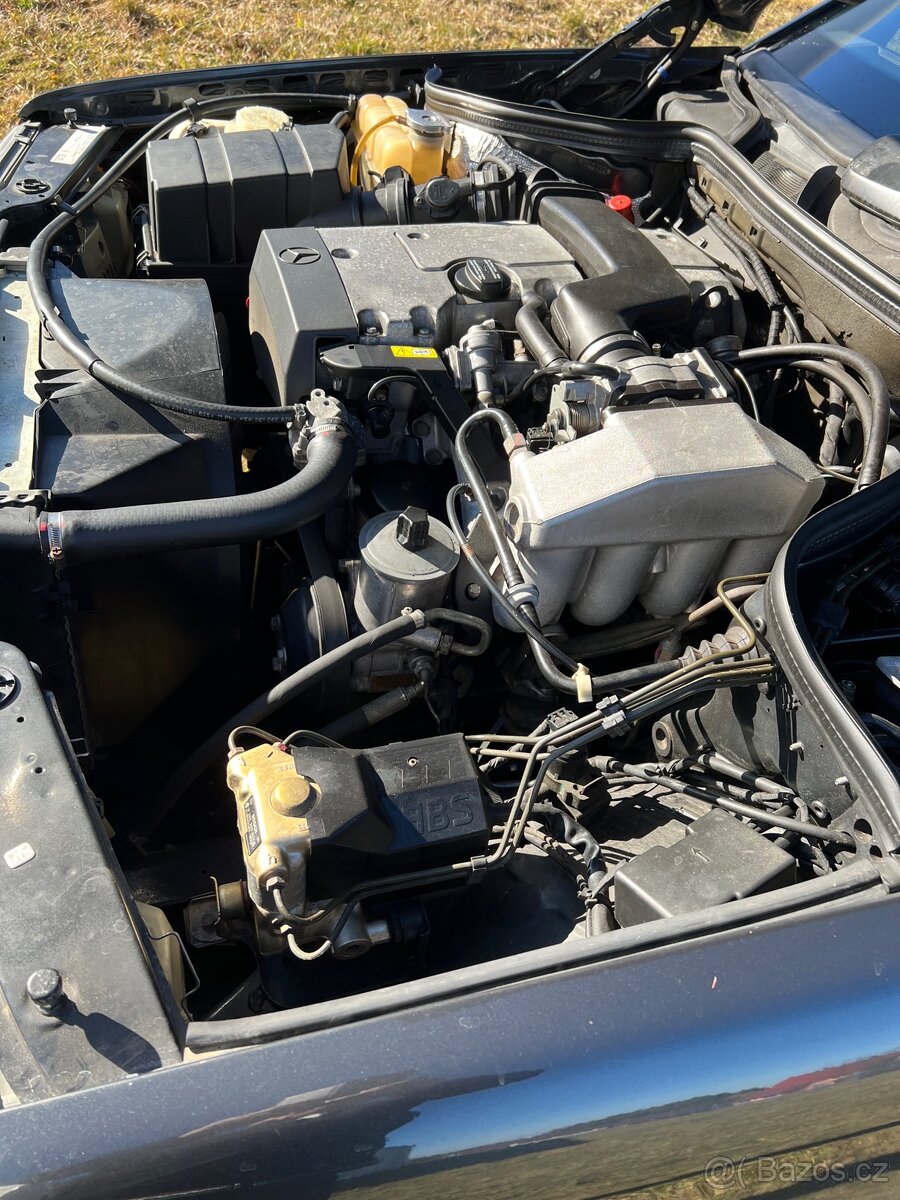Snížená cena -Mercedes-Benz E220 Typ 11960 - 13