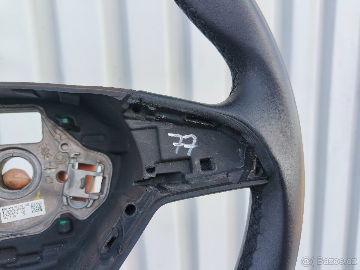 Originální kožený volant TOP STAV Škoda Octavia 3 Superb 3 - 13