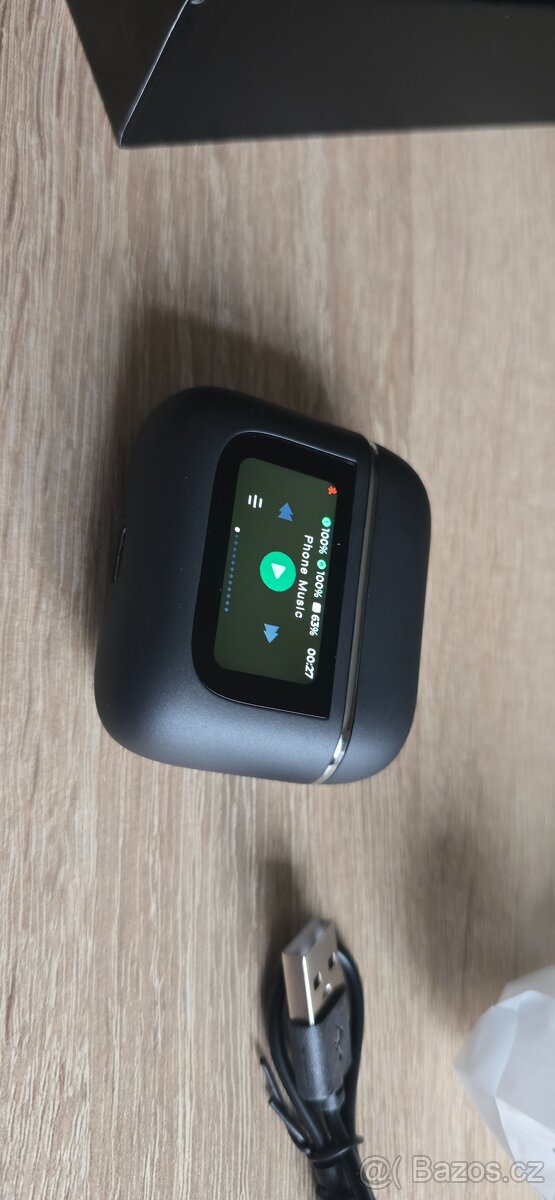 Bezdrátová sluchátka s dotykovým displejem a ANC - 13