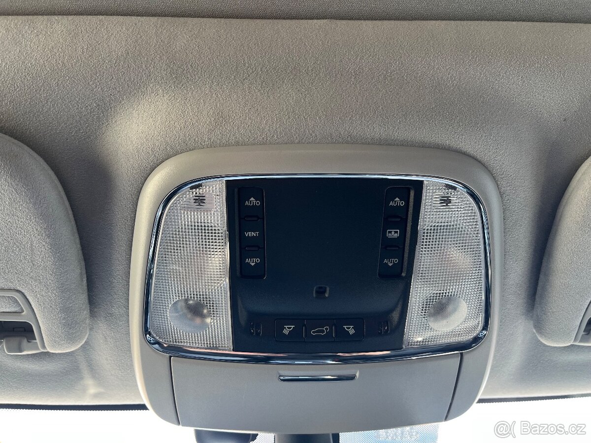 Jeep Grand Cherokee 3.0 (Diesel) SUMMIT Panorama +ZÁRUKA - 13