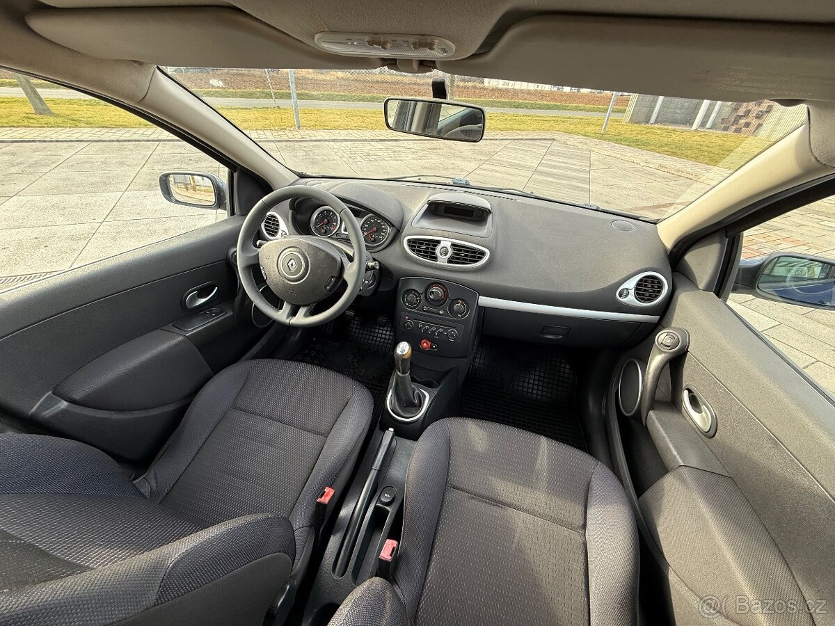 Renault Clio grandtour - 2008 - 1.2i 74kW - tažné -190.408Km - 13