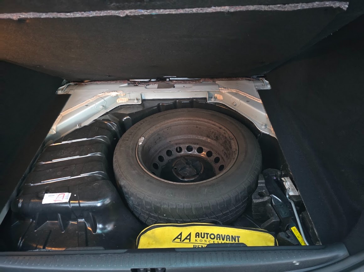 GRAND-PRODLOUŽEÝ, 1,6 BENZIN, PŮVOD ČR,2014 - 13