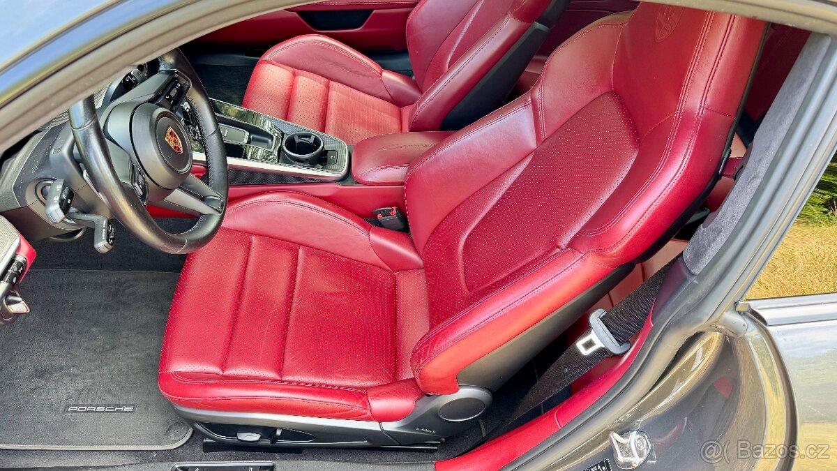 Porsche 911 4S 992 ODPOČET DPH 23% - 13