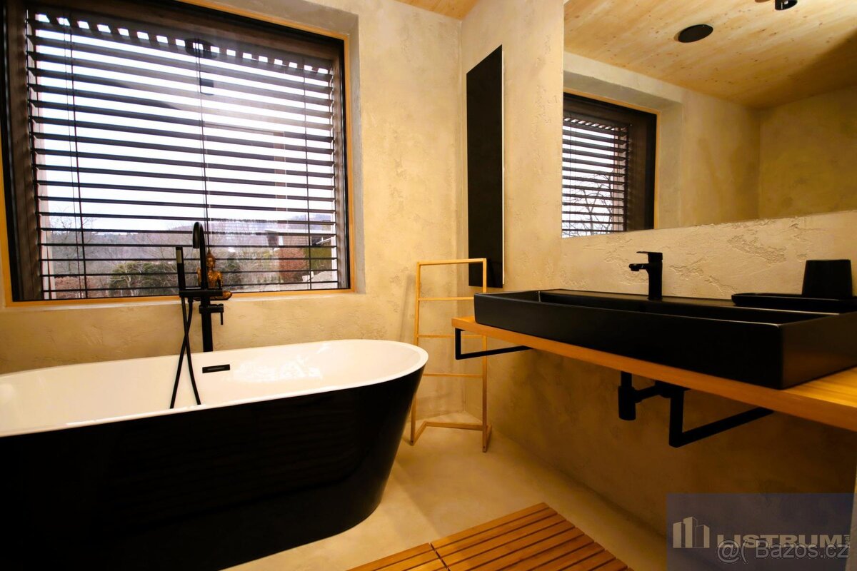 Pasivní RD 5+1 v obci Rožnov p. Radhoštěm - 13