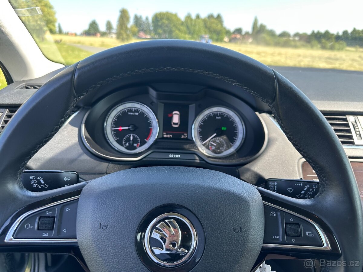 Skoda octavia 2.0 tdi 110kw Dsg - 13