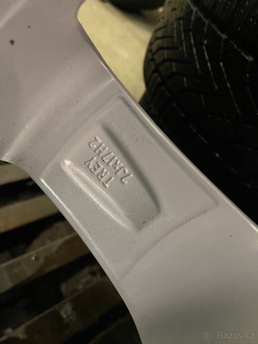 5x105 7J ET41 Dezent TR + 215/60 R17 zimné - 13