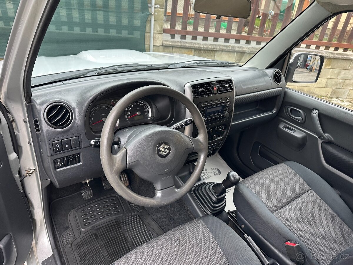 Suzuki Jimny 1.3 63kW 2015 78306km 4x4 TAŽNÉ - 13