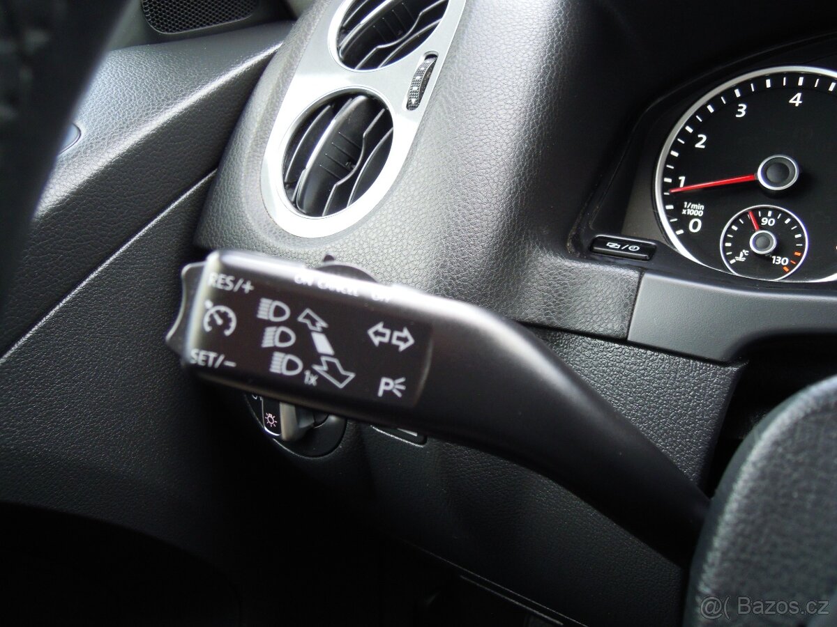 Volkswagen Tiguan, 1.4TSi SPORT - 92KW - SERVIS - 13