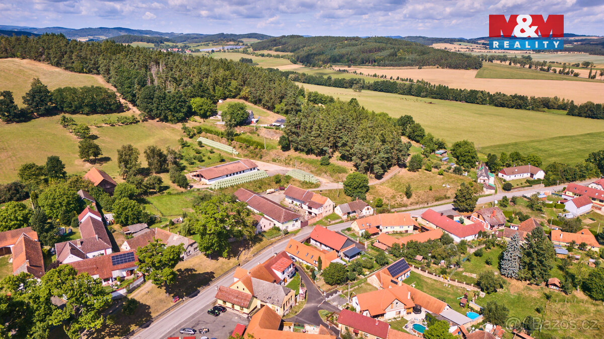 Prodej chalupy, 452 m², Újezdec - 13