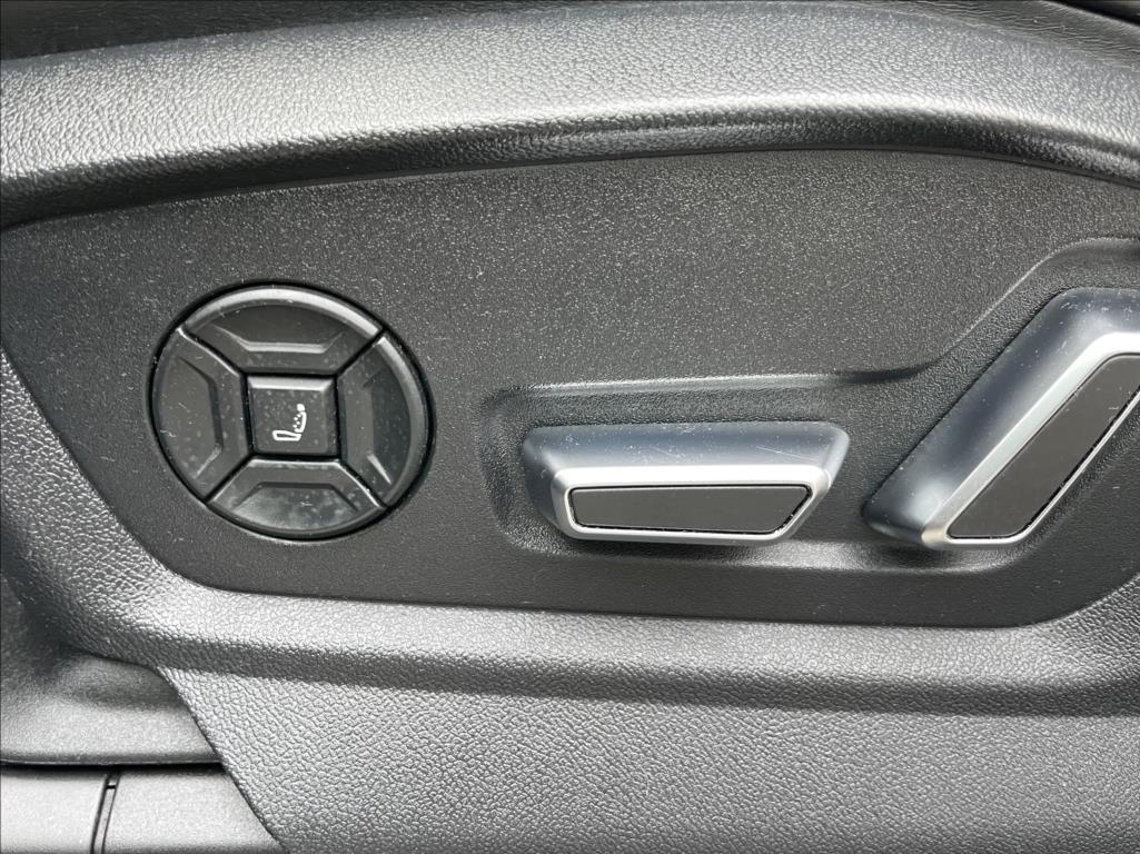 Audi SQ8 TDI quattro,ČR,B&O,1.Majitel,DPH,02/2020 - 13