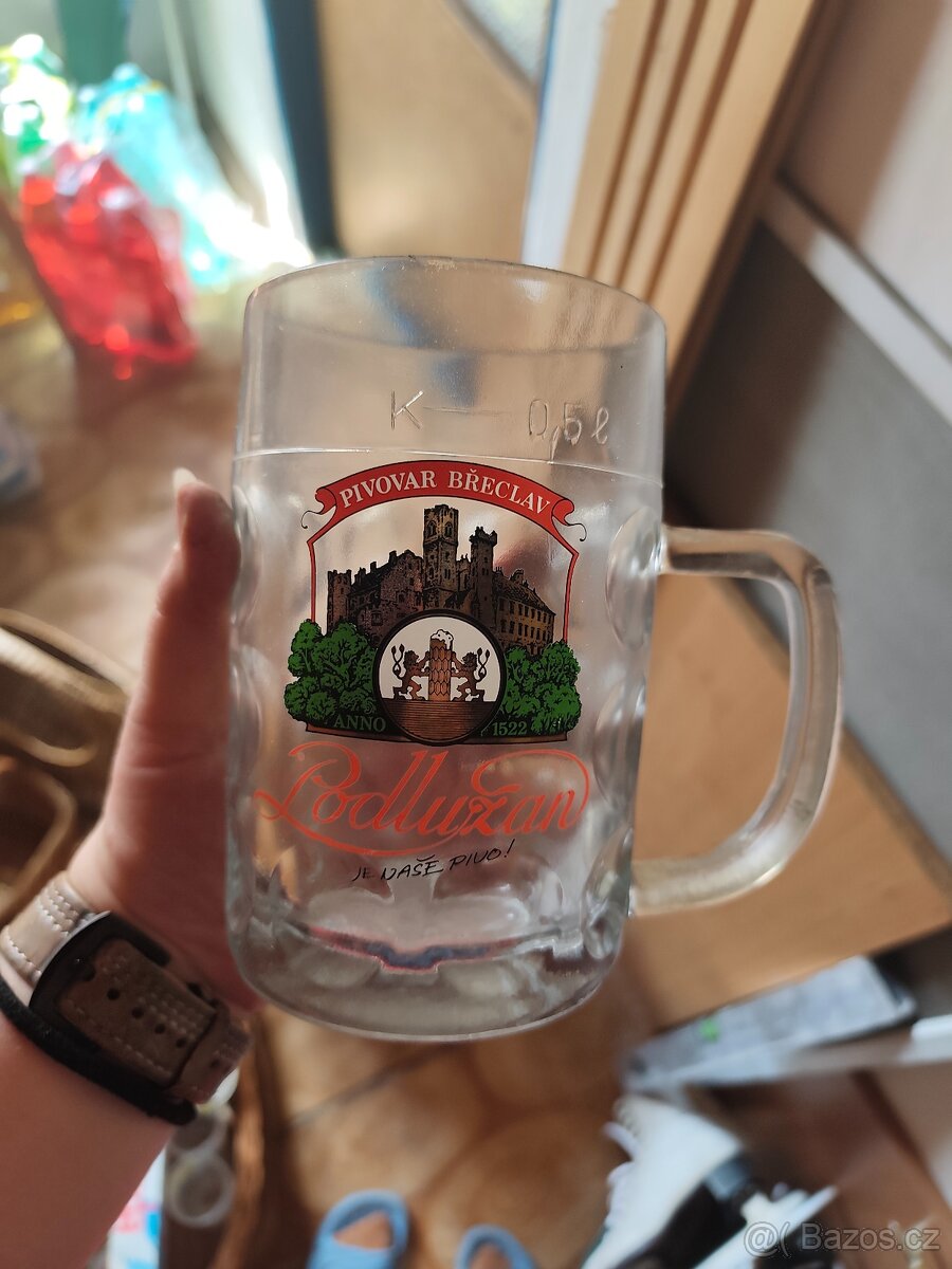 skleničky a hrníčky - 13