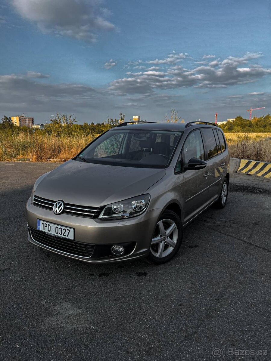 VW Touran - 13