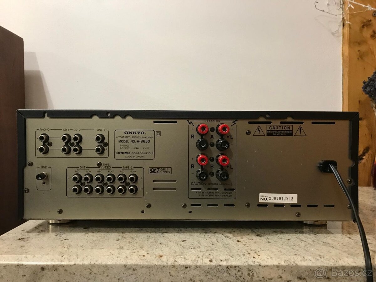 Onkyo A-8650 Top stav - 13