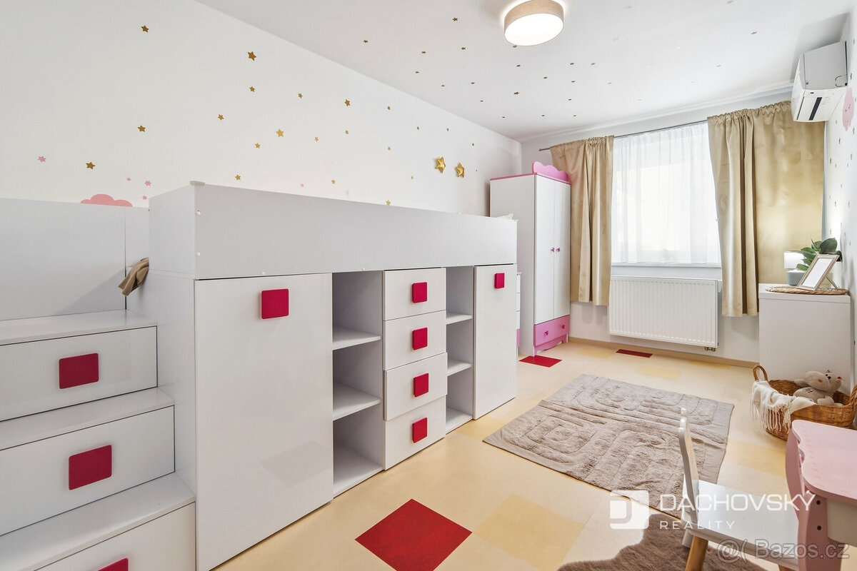 Prodej bytu 3+kk 90 m² - 13