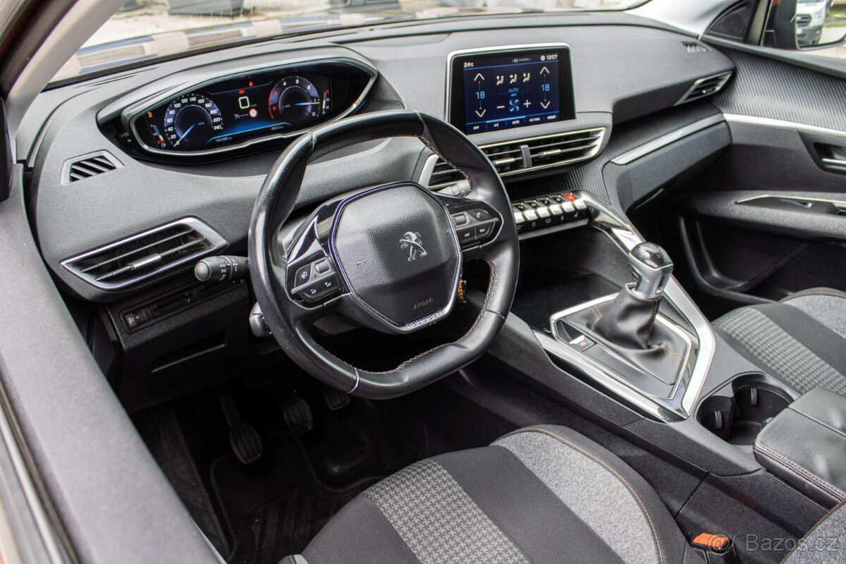 Peugeot 3008 1.6 BlueHDI - 13