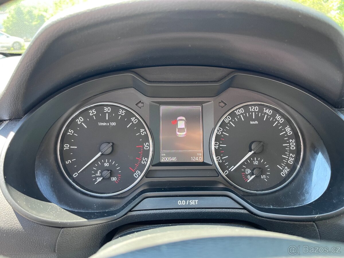 Škoda Octavia III 2.0 TDI - 13