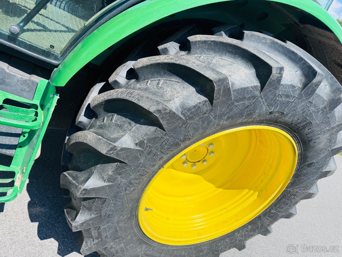 John deere 5080M - 13