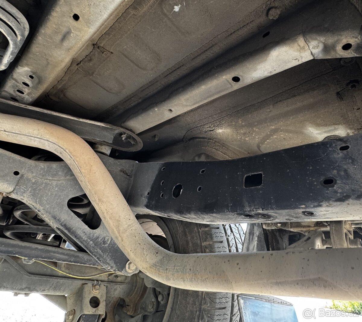 Toyota Land cruiser 120 3,0 122KW pôvodný lak/Top bez hrdze - 13