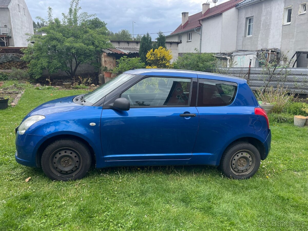 Suzuki Swift - 13