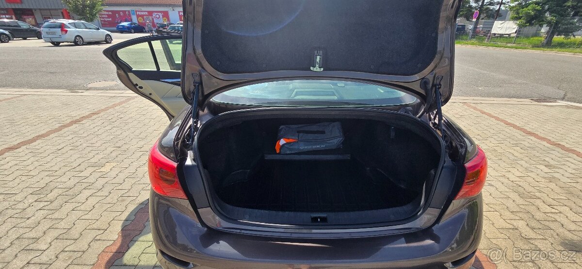Infiniti Q50 - 13